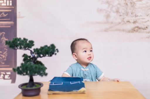 神木三个月宝宝抬头不稳 神木三个月宝宝抬头不稳